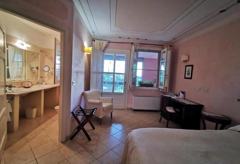 호텔 Il Melograno Country House