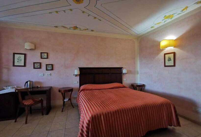 호텔 Il Melograno Country House