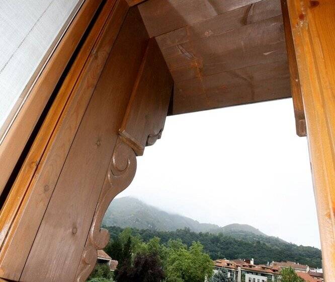 בית מלון כפרי Imperion