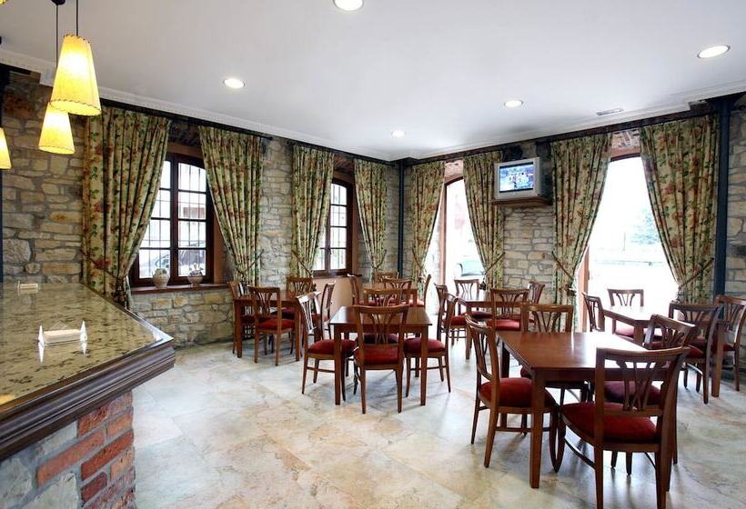 בית מלון כפרי Imperion