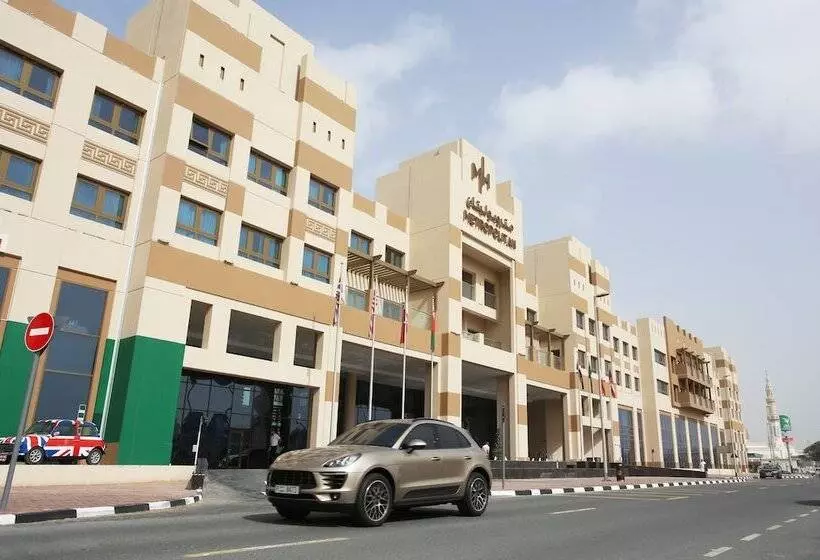Metropolitan Hotel Dubai