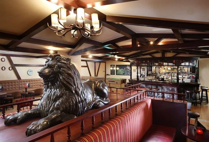 Metropolitan Hotel Dubai