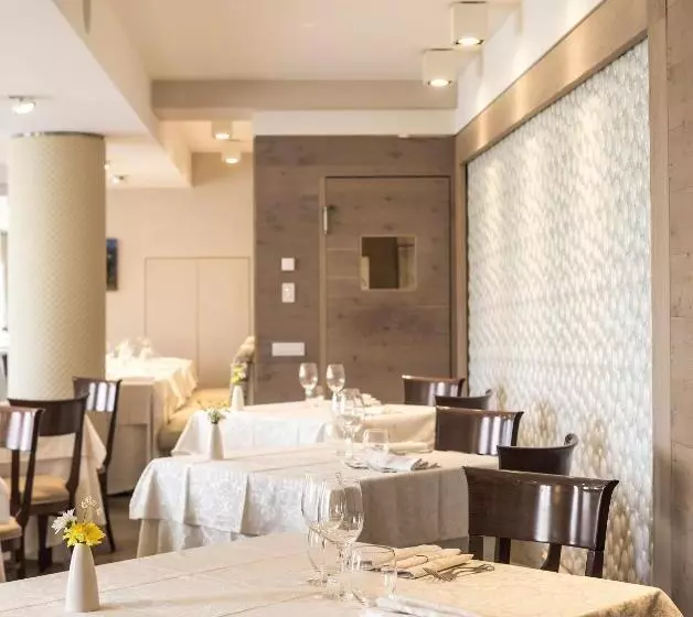 ホテル Resort & Spa Miramonti