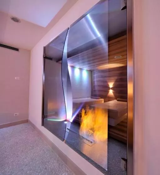 ホテル Resort & Spa Miramonti