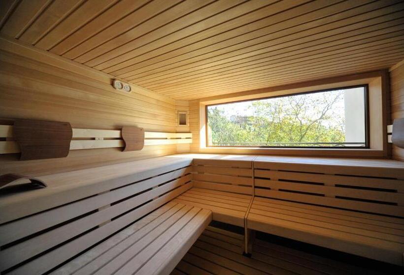 בית מלון כפרי Resort & Spa Miramonti