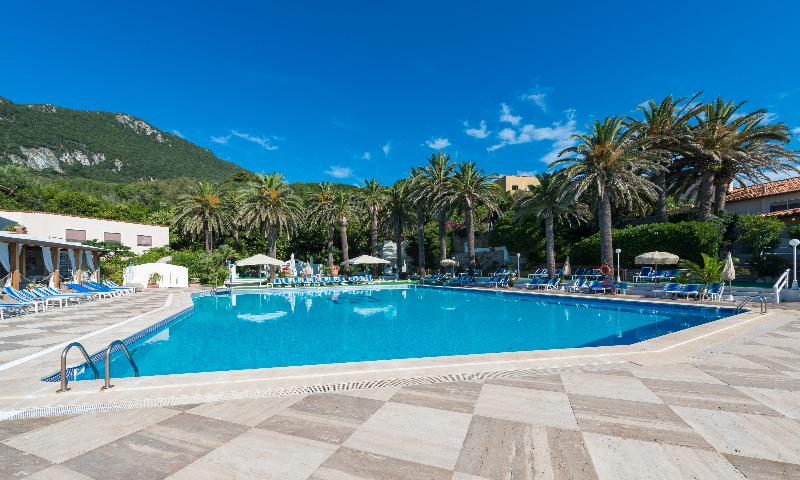 فندق Ristorante Maga Circe