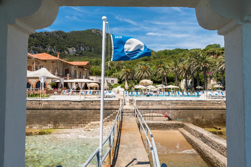 فندق Ristorante Maga Circe