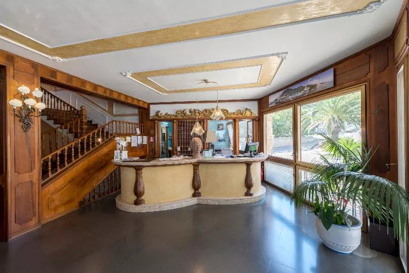 酒店 Ristorante Maga Circe