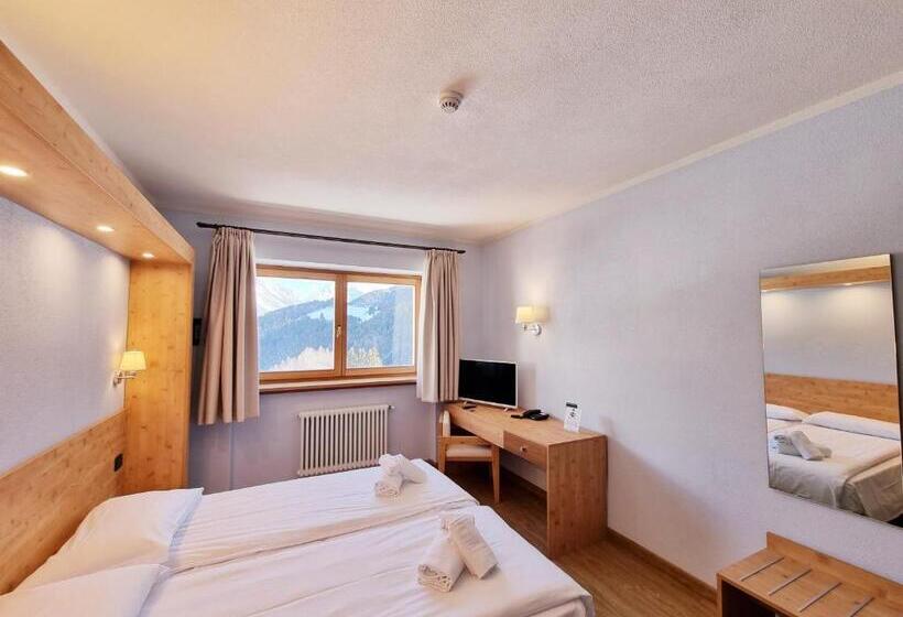 فندق San Carlo, Tra Bormio E Livigno