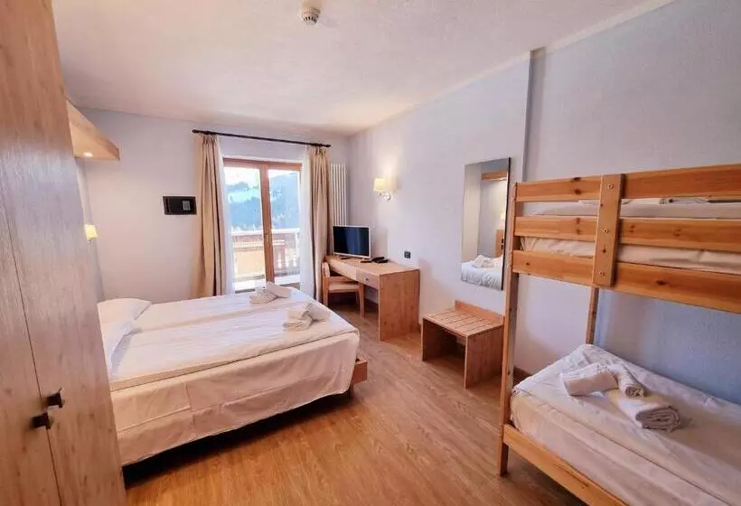 Отель San Carlo, Tra Bormio E Livigno