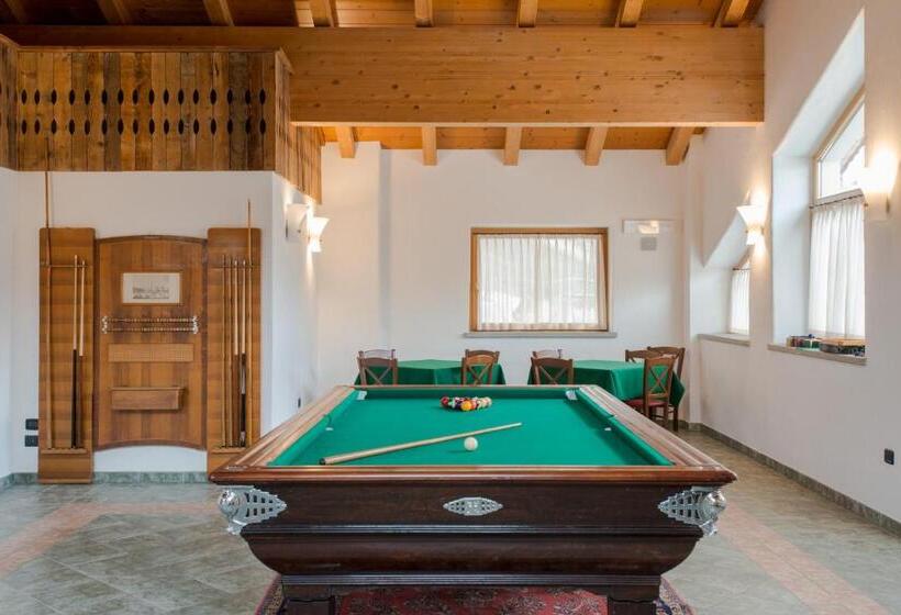 فندق San Carlo, Tra Bormio E Livigno