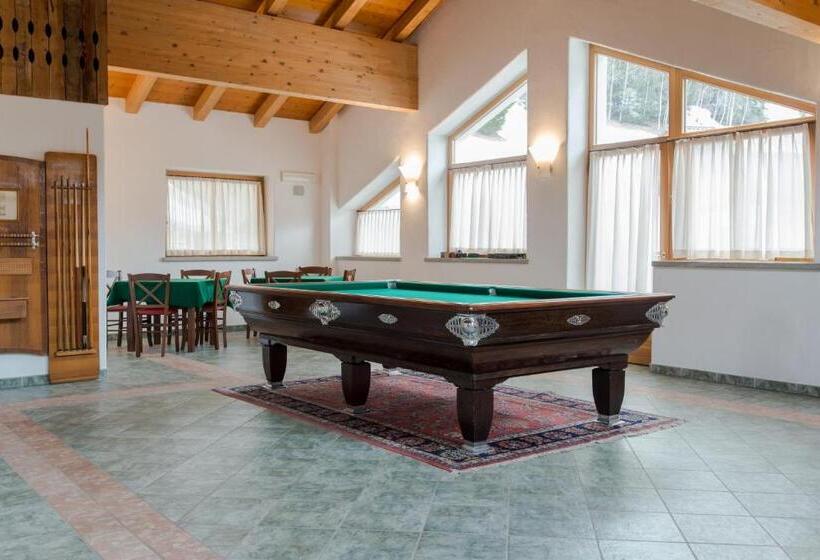 فندق San Carlo, Tra Bormio E Livigno