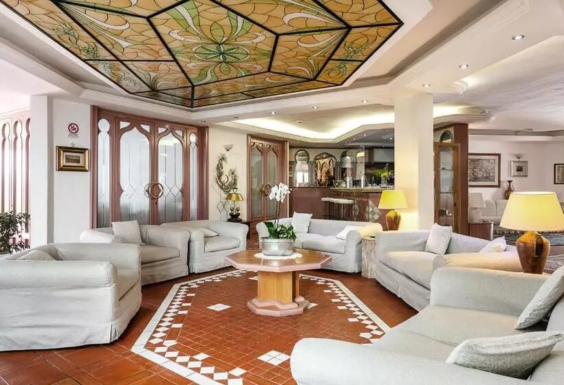 Stefania Boutique Hotel By The Beach