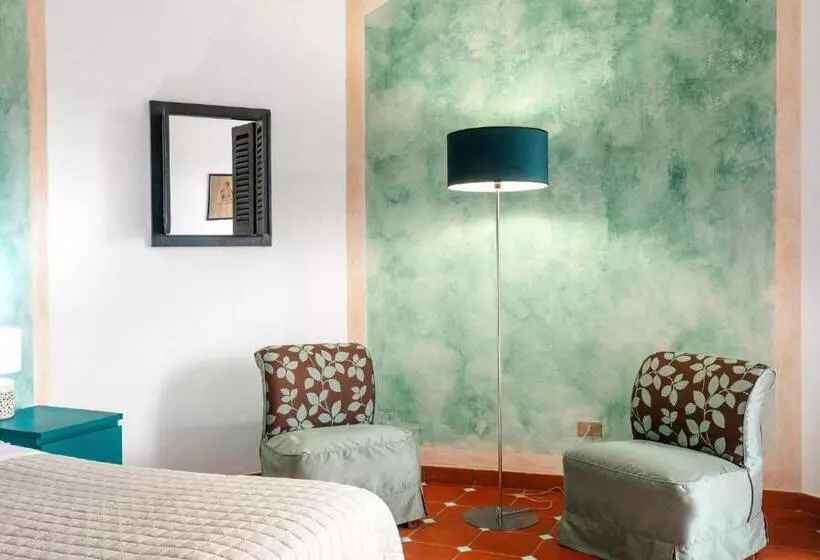 Stefania Boutique Hotel By The Beach