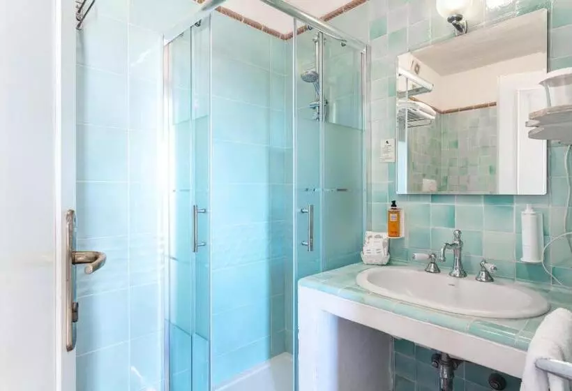 Stefania Boutique Hotel By The Beach