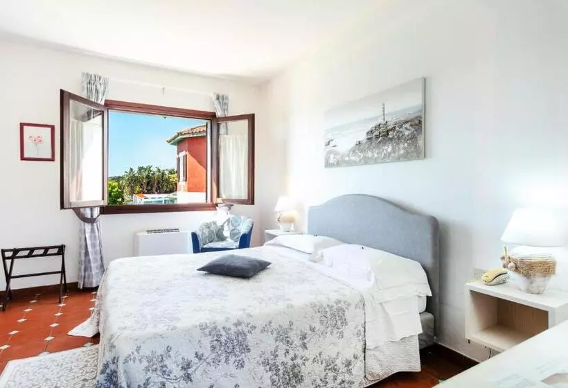 Stefania Boutique Hotel By The Beach