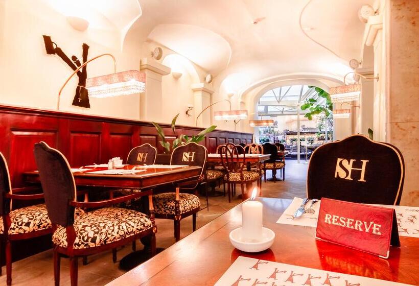 هتل The Dominican