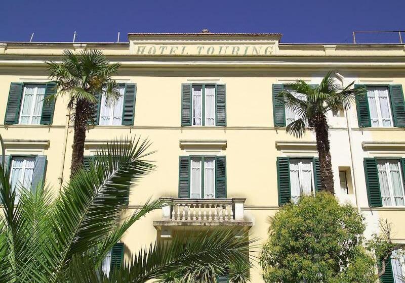 Отель Touring Wellness & Beauty