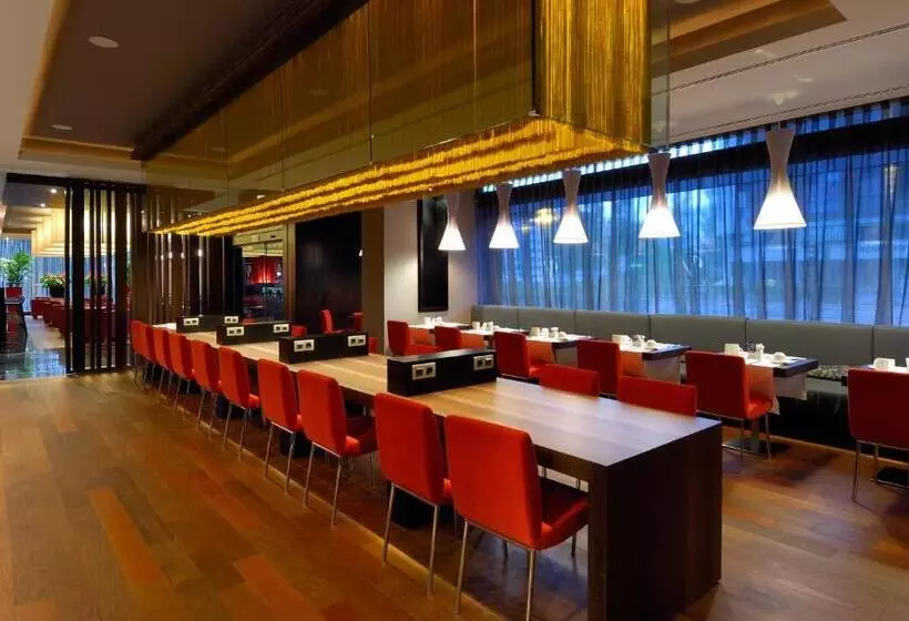 هتل Vincci Frontaura