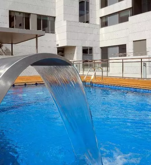 هتل Vincci Frontaura