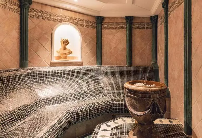 Wellness Refugium & Resort Hotel Alpin Royal Small Luxury Hotels Of The World