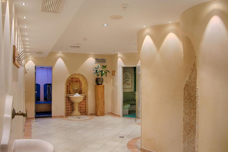 Wellness Refugium & Resort Hotel Alpin Royal   Small Luxury Hotels Of The World