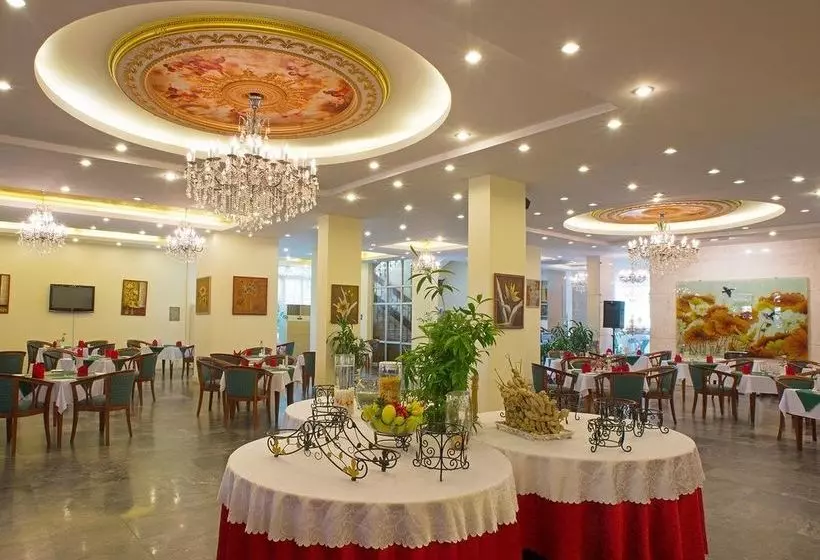 Huu Nghi Hotel