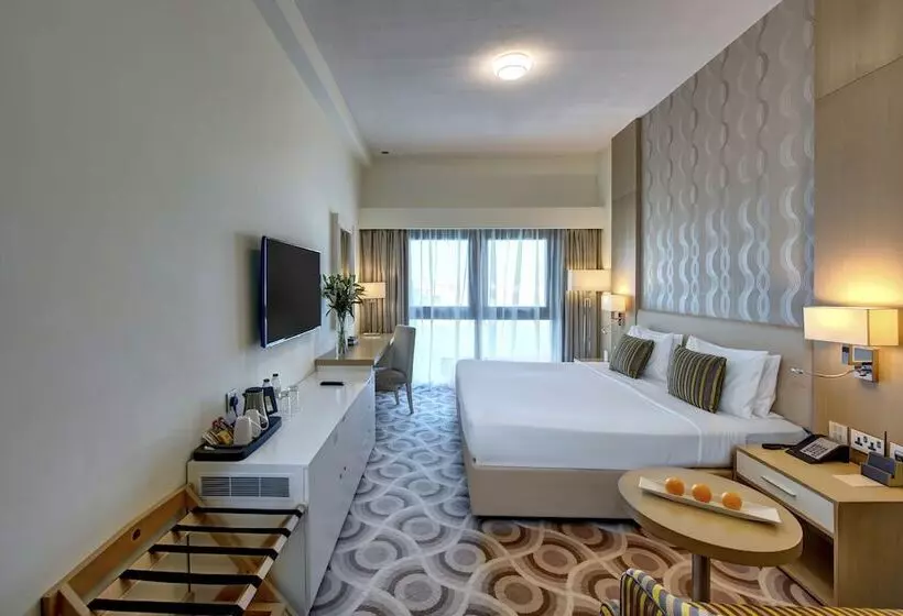 Metropolitan Hotel Dubai