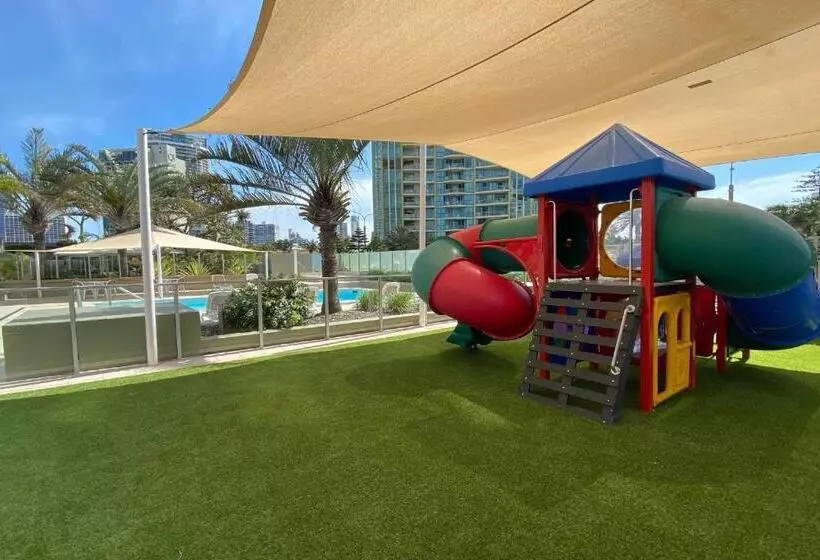 Hi Surf Beachfront Resort Apartments