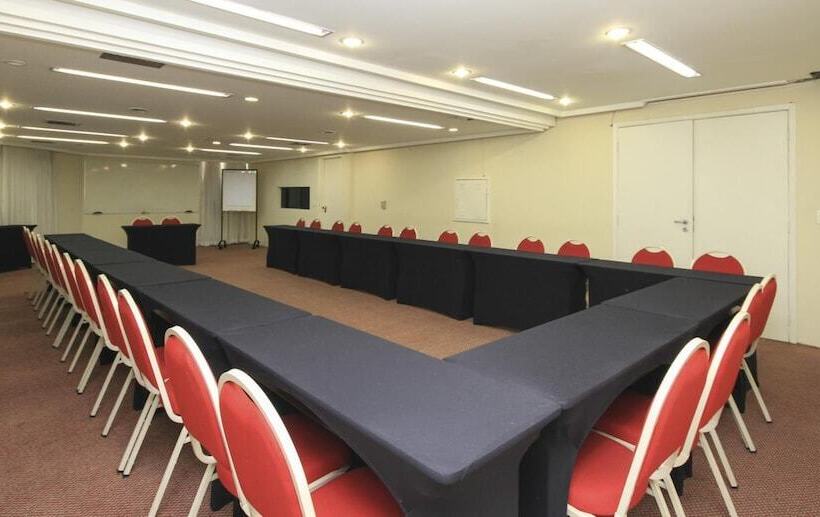 هتل Bienal Suites