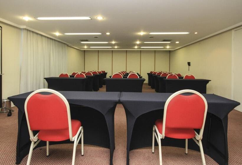 هتل Bienal Suites