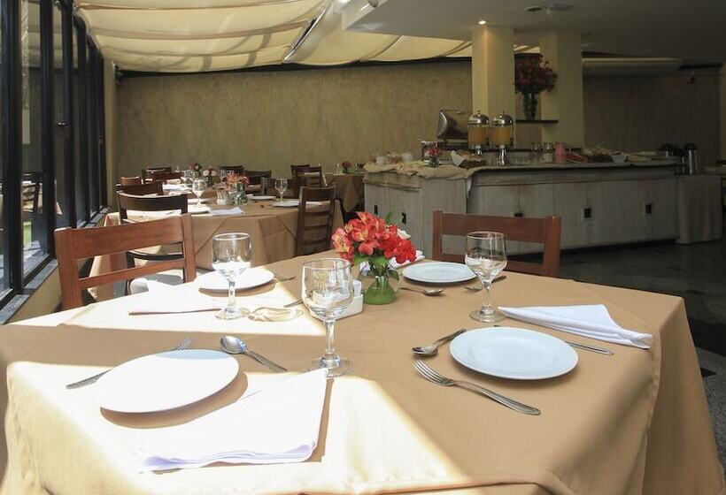 هتل Bienal Suites