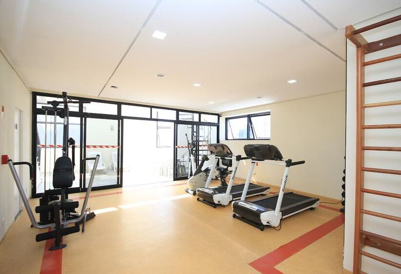 هتل Bienal Suites