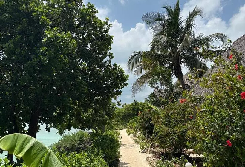 هتل Karamba Eco Boutique