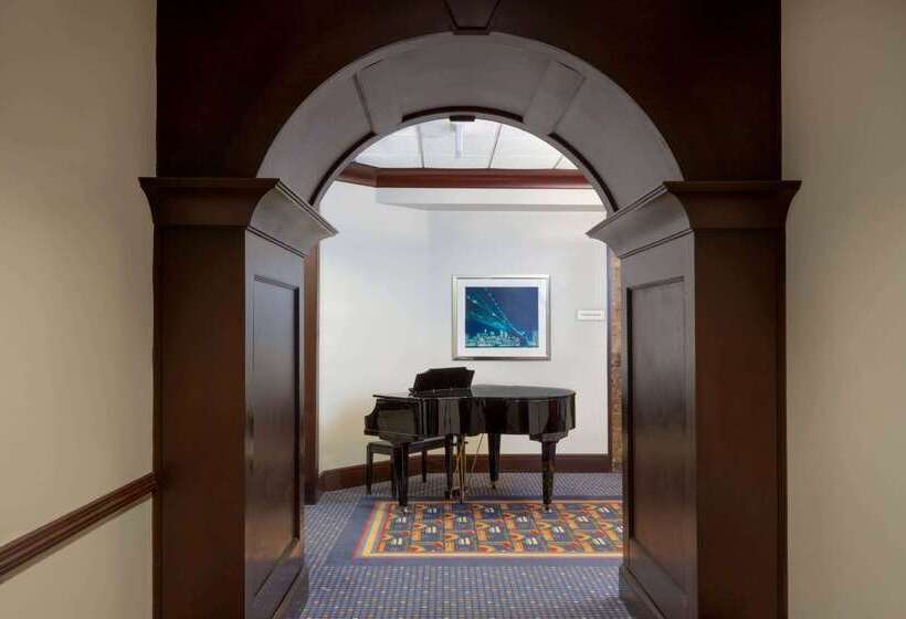 ホテル La Quinta By Wyndham Secaucus Meadowlands