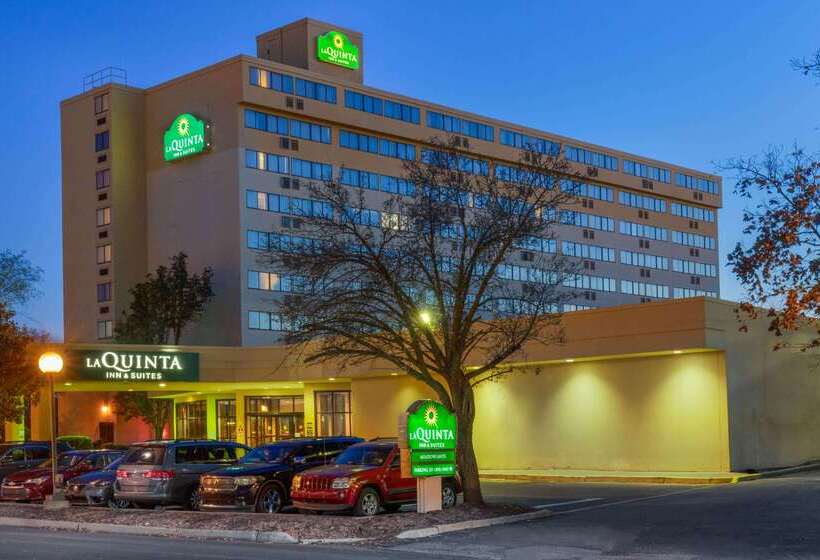 ホテル La Quinta By Wyndham Secaucus Meadowlands