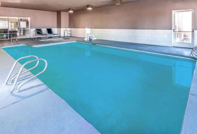 Отель La Quinta By Wyndham Roswell