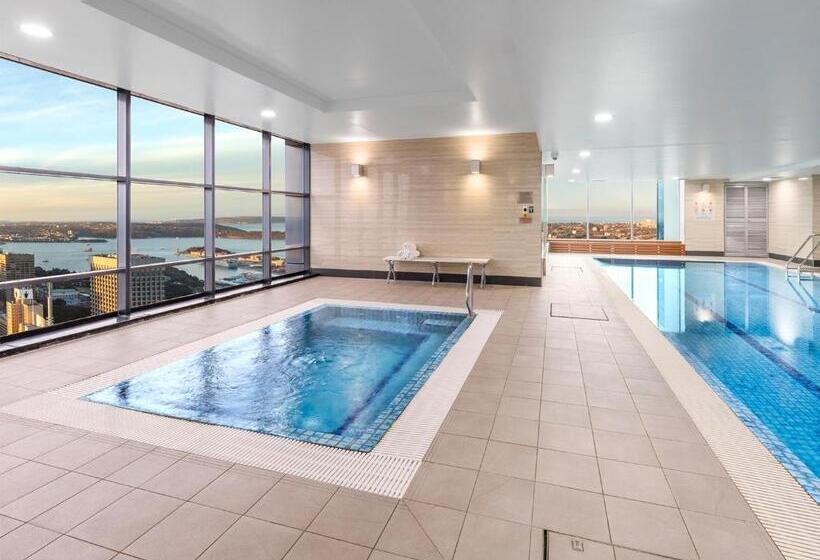 فندق Meriton Suites World Tower, Sydney