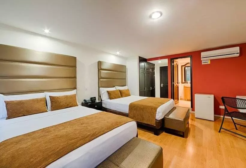 Отель Metropolis Plaza