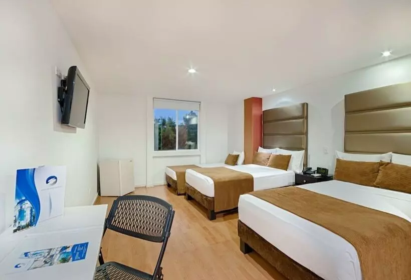 Отель Metropolis Plaza