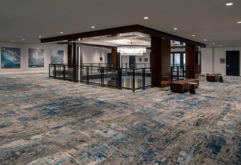 فندق New Orleans Marriott Warehouse Arts District