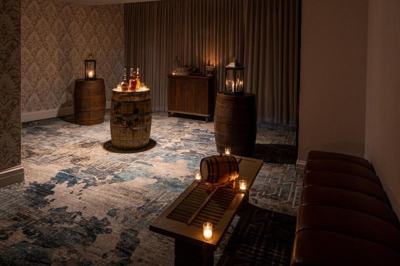 فندق New Orleans Marriott Warehouse Arts District