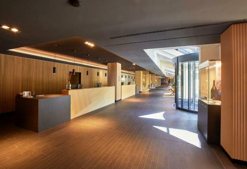 Park Piolets Mountainhotel & Spa