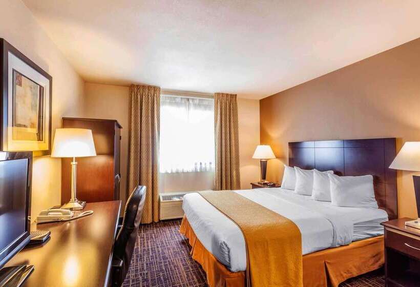 فندق Quality Inn Near Seattle Premium Outlets