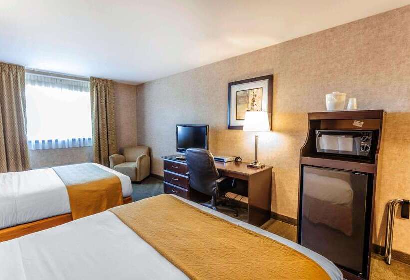 فندق Quality Inn Near Seattle Premium Outlets