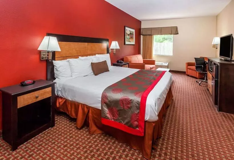 בית מלון כפרי Ramada By Wyndham Locust Grove