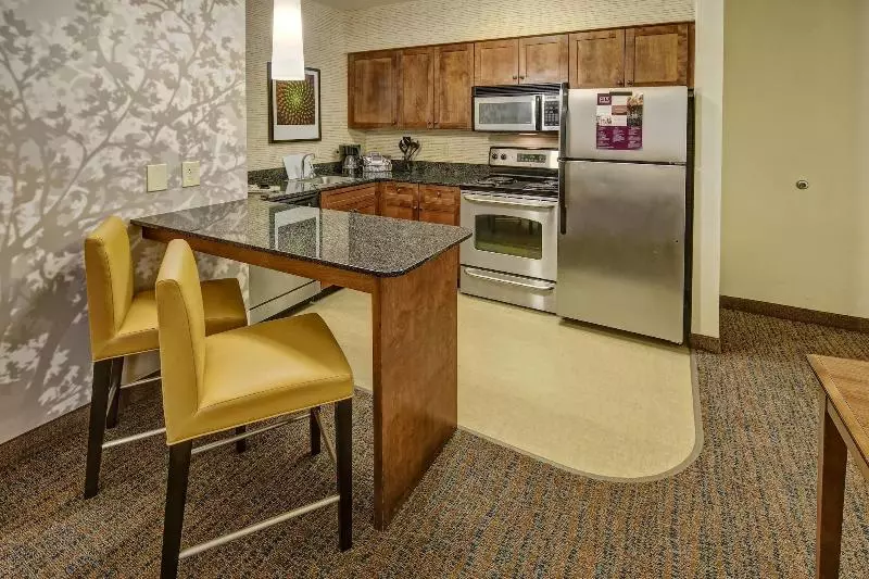 Отель Residence Inn By Marriott Memphis Southaven