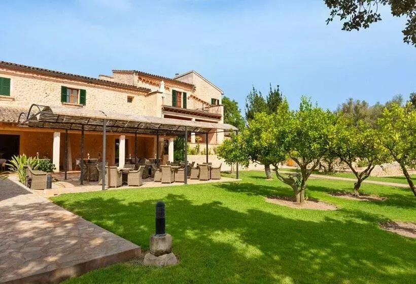 فندق ريفى Finca Son Roig by Valentin