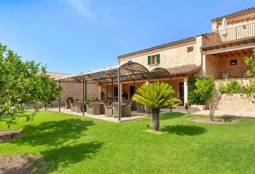 فندق ريفى Finca Son Roig by Valentin