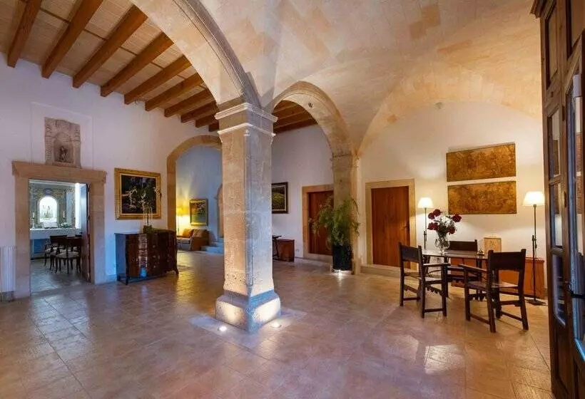 فندق ريفى Finca Son Roig by Valentin